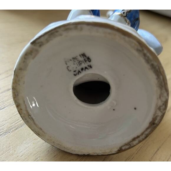 VTG Occupied Japan Porcelain Figurines Man Playing Music 1940s 50s GOLD Trim - Picture 5 of 16